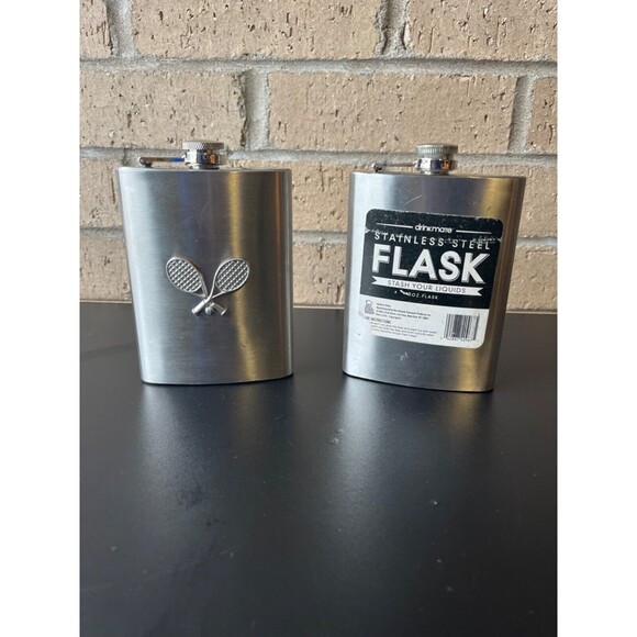 Set of Two Stainless Steel Flask 8 oz 5 in x 4 in x 1 in Drink Party Tardy Bar - Picture 1 of 14